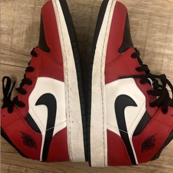 Jordan 1 - Picture 1 of 4